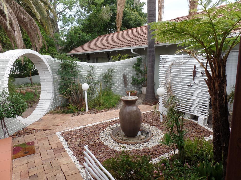 Old Umtali Guest House Johannesburg Dış mekan fotoğraf